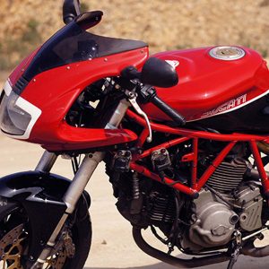 Peinture moto Ducati 750 SSIE